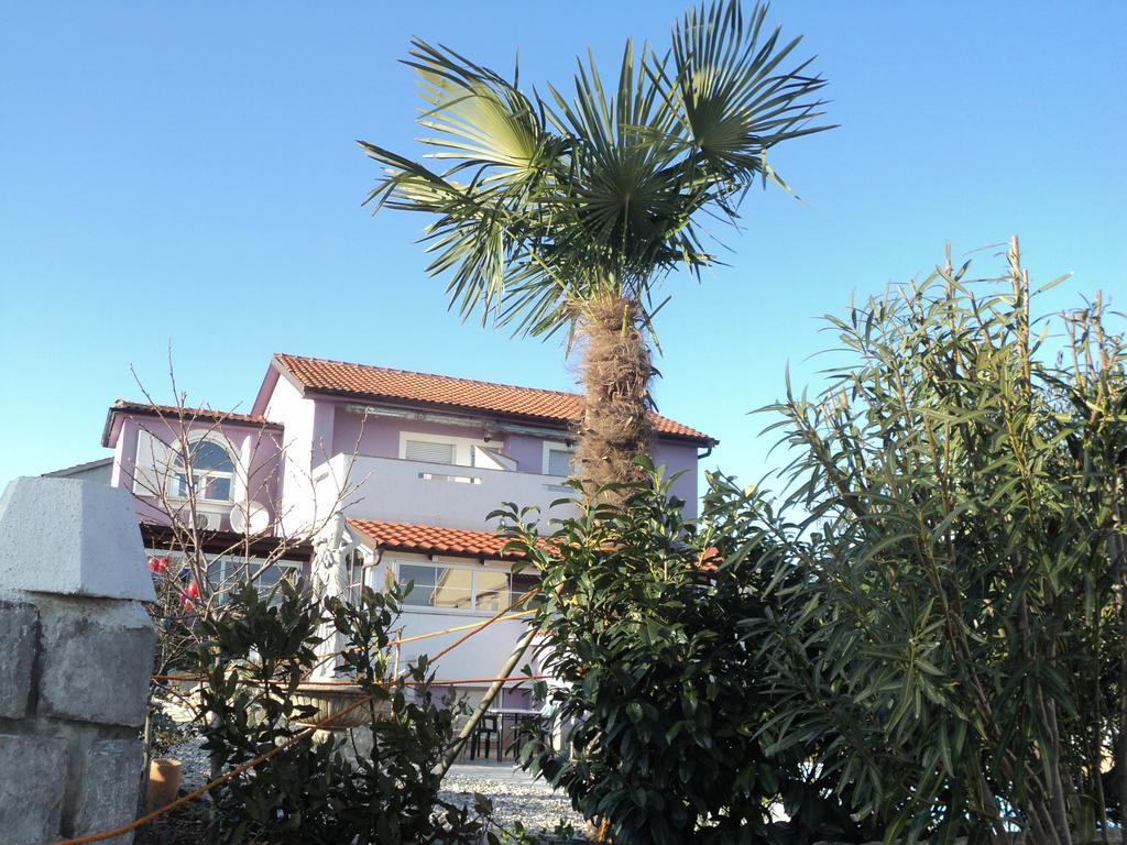 Villa Lory Krk كرك المظهر الخارجي الصورة
